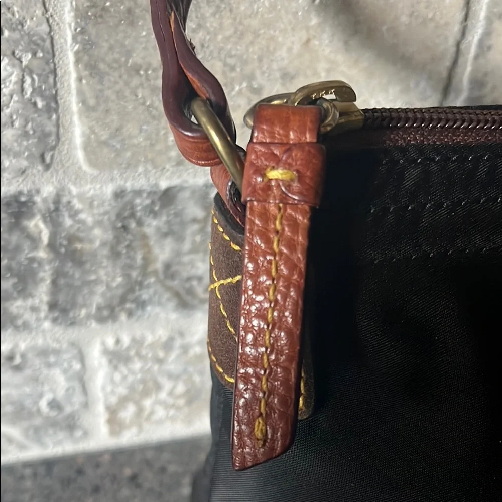 Dooney & Bourke Black Handbag with Brown Leather Strap and Hot Pink Interior - Picture 4 of 16